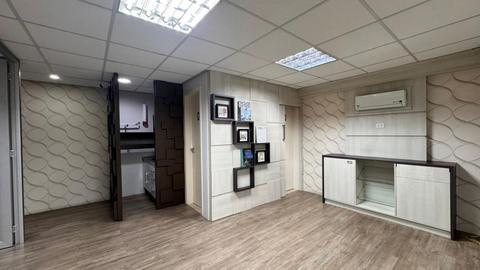 Sala à venda e para alugar em Cotia, Granja Viana, com 80 m², The Square Granja Viana